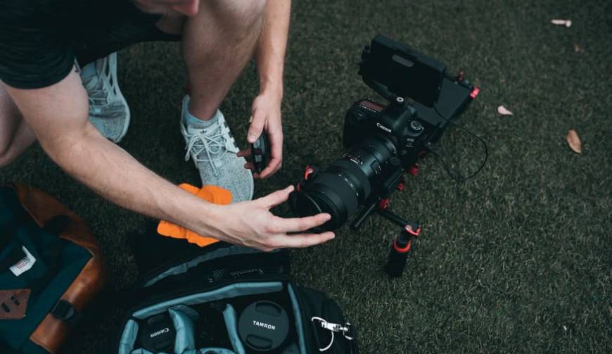 色彩心理学×动态美学，鹤山区产品视频拍摄公司唤醒感官冲击力